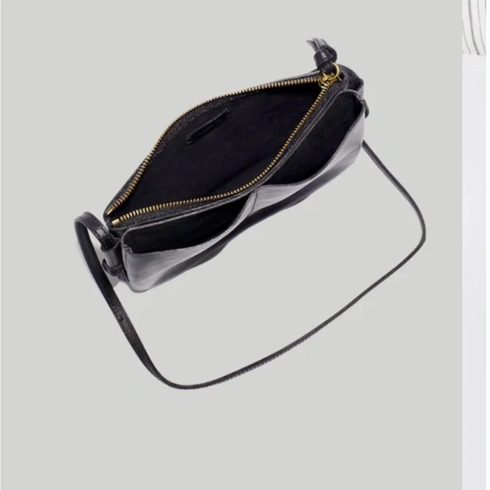 Madewell Elegant Black Leather Shoulder Bag
